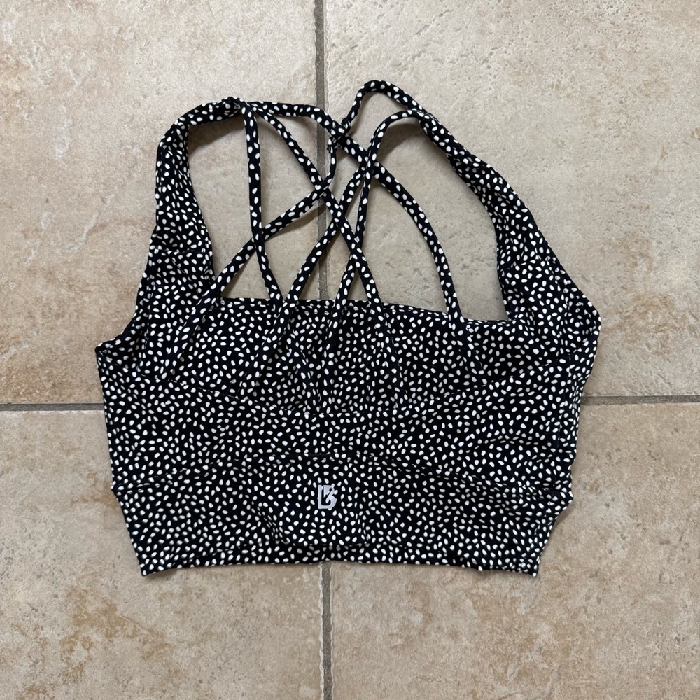 Buffbunny Black White Long lined Sports bra Size Medium - Picture 2 of 6